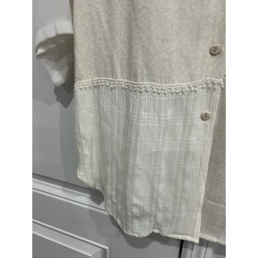 Vintage Fitting Image Patchwork Button Front Blou… - image 5